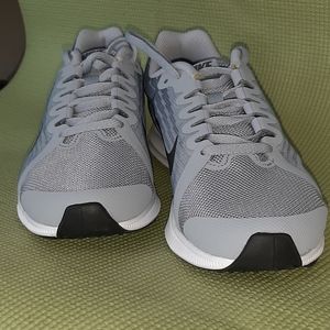 Brand New - Nike Downshifter 8
